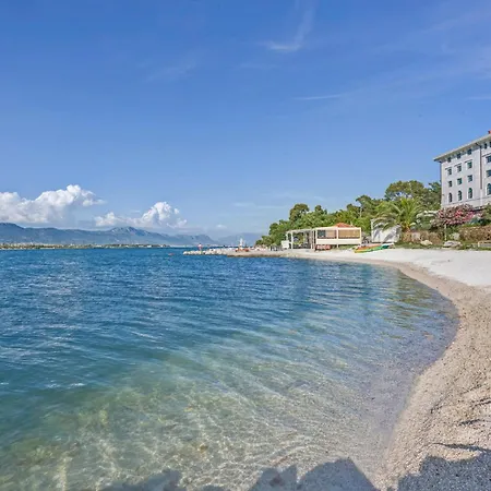 Tragos In - Mittel-dalmatien 3* Трогир